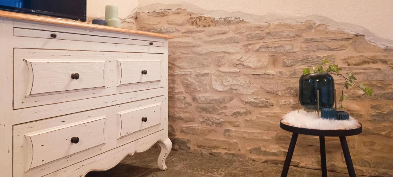 לינה וארוחת בוקר Cortemilia A Casa Di Anna מראה חיצוני תמונה